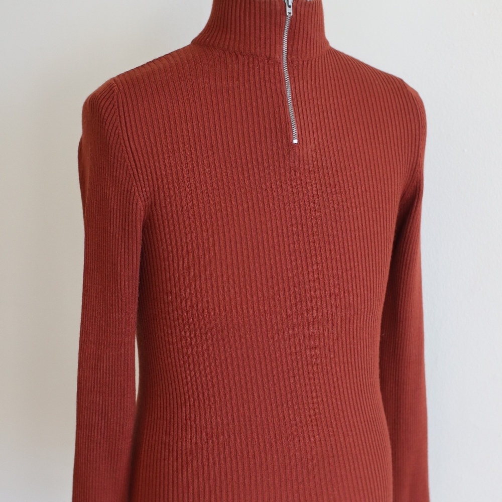 Stylish Maroon Turtle Neck Sweater